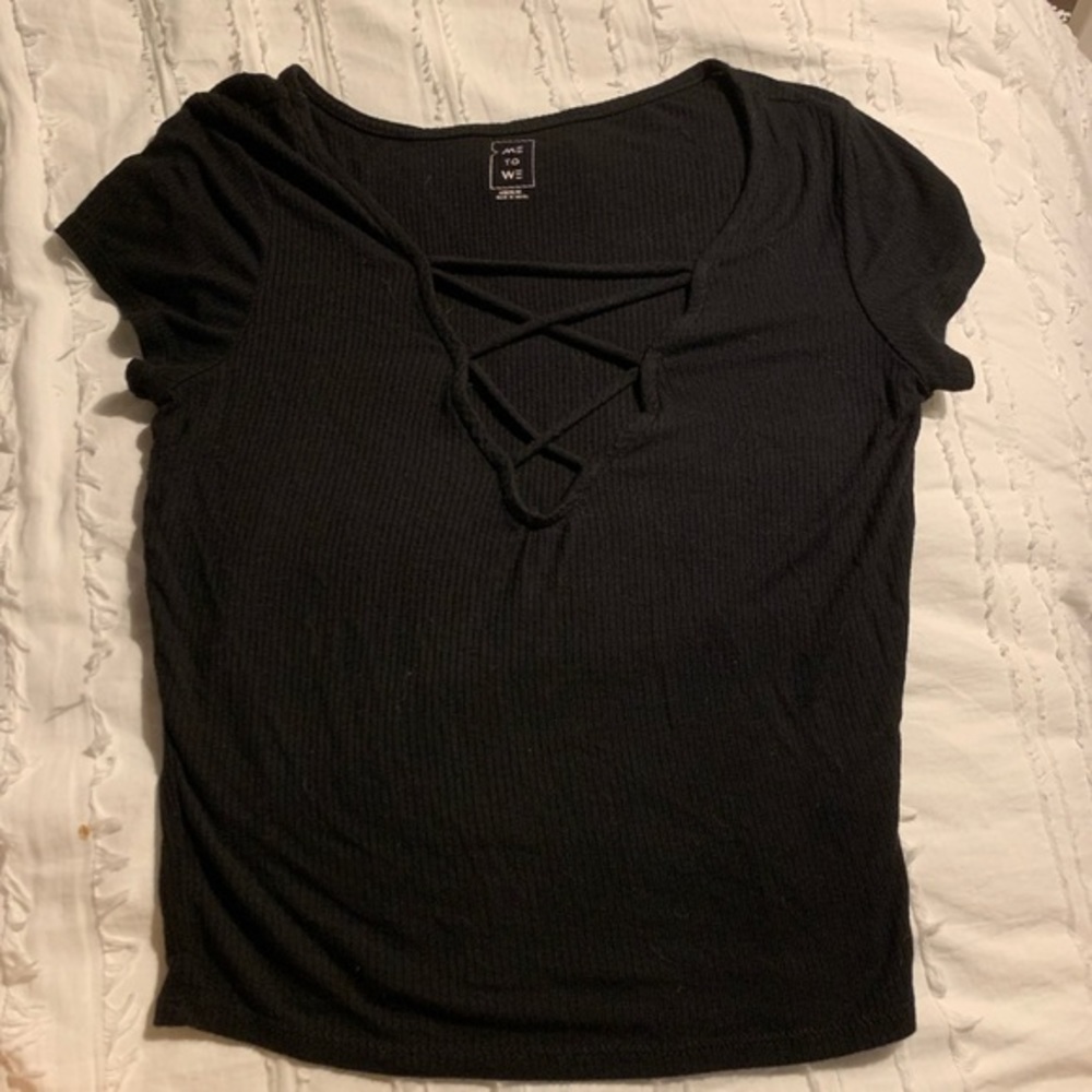 Me to We black ribbed tee